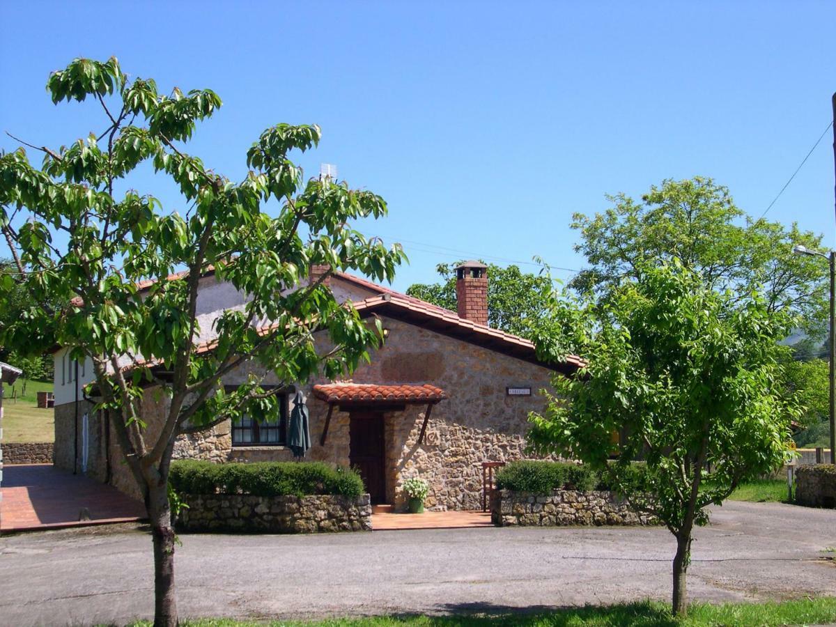 Turismo Rural El Sidron Guest House Piloña Exterior foto
